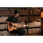 Ortega LIZZY-PRO Short scale bund nélküli basszus ukulele, tokkal