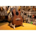 Ortega OWUS-2 Fa ukulele állvány, természetes fényes