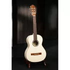 Ortega R121-3/4WH Klasszikus gitár, 3/4-es méret, tokkal