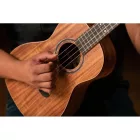 Ortega RUACA-BA Bariton ukulele, natúr, tokkal