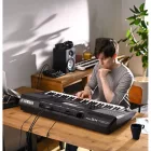 Yamaha PSR-SX720+ zenei munkaállomás